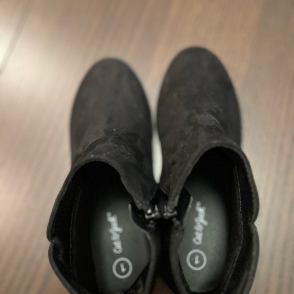 Black suede zip up boots | cate and jack - Picture 3 of 6